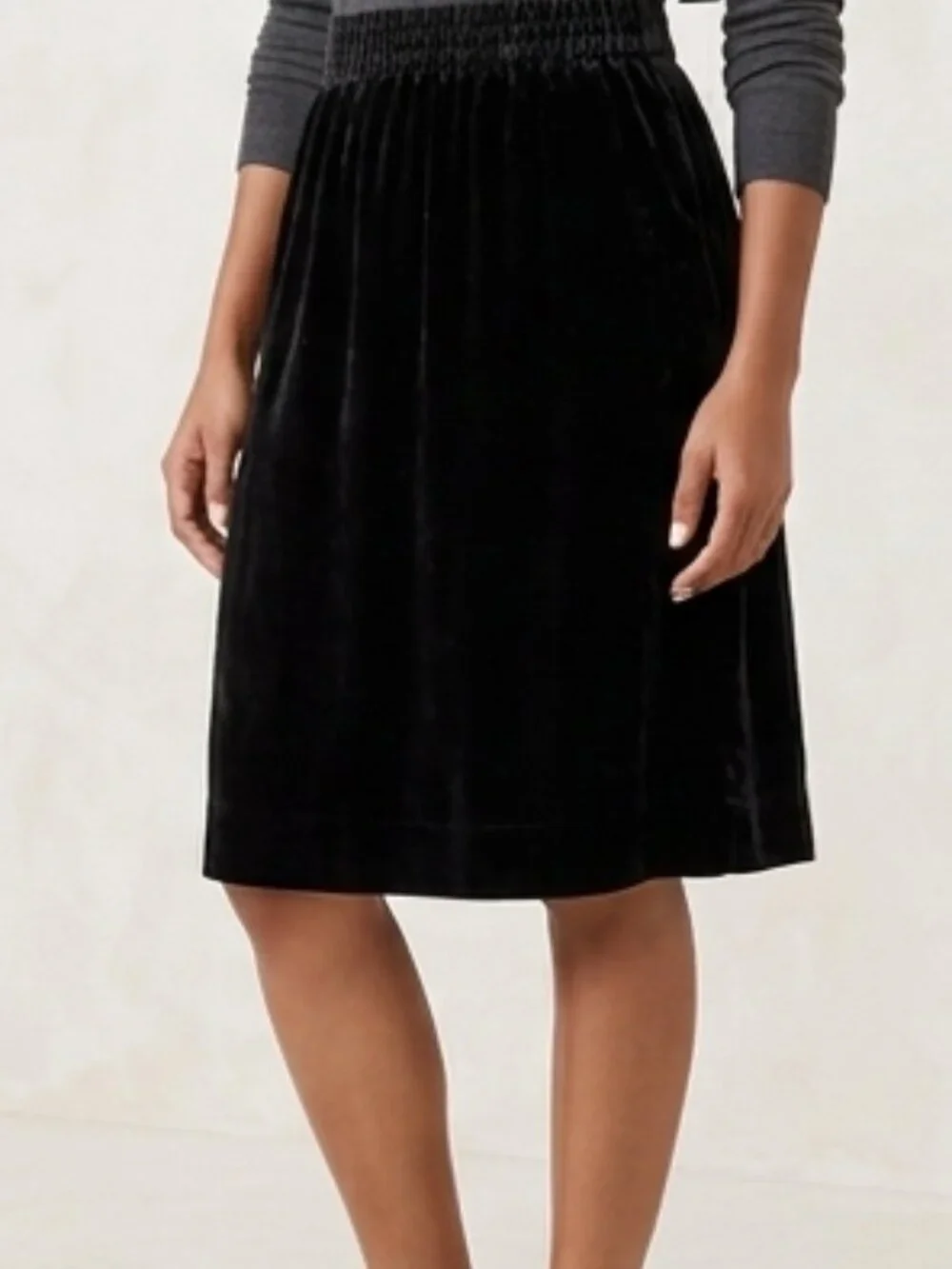 J.Crew Luxe Velvet Elastic Waist Pull-On  Knee-Length Skirt Black Small Office